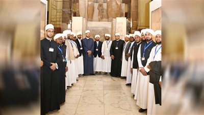 الأوقاف تنظم جولة سياحية لعلماء الهند بالمتحف المصري