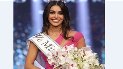 شرطة الموضة تعلق على فوز ياسمينا زيتون بلقب ملكة جمال لبنان 2022 (تفاصيل)