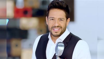 حماقي يشارك في احتفالات كأس العالم قطر 2022