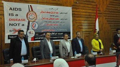 أسرة طلاب من أجل مصر تنظم ندوة تثقيفية للوقاية من العدوى بكلية الطب جامعة كفرالشيخ