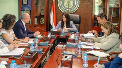 المشاط تبحث تأثيرات تغير المناخ على جهود التنمية مع البنك الدولي
