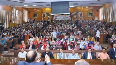 معهد المحاماة حلقة الوصل بين الدراسة النظرية والممارسة العملية