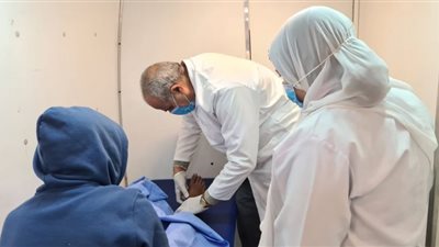 الكشف على 1828مواطنًا في قافلة طبية بقرية أرمانيا بالبحيرة