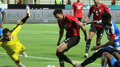 مدرب ليبيريا: منتخب مصر قدم مباراة قوية .. وتريزيجيه لاعب جيد