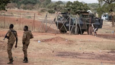 العثور على جثة 11 جنديًا وفقدان 50 آخرين في بوركينافاسو