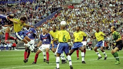 رهان جوجل يُعيد ذكريات مونديال 1998 بين فرنسا و البرازيل