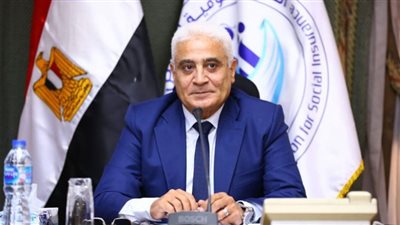 عوض يستعرض التحديات أمام هيئة التأمينات الاجتماعية