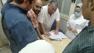 وكيل صحة سوهاج يتفقد سير العمل بالمستشفي العام