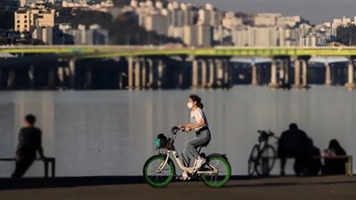 شباب كوريا الجنوبية يعزفون عن الزواج