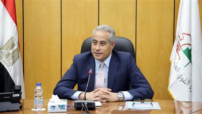 وزير القوى العاملة يلتقي القنصل السعودي وممثلي شركات إلحاق العمالة