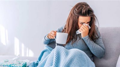 كيف نفرق بين فيروسي كورونا والمخلوي التنفسي والإنفلونزا