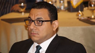أسعار الذهب إلى أين؟.. خبير يكشف سر جنون المعدن الأصفر