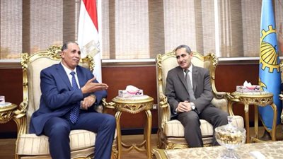 النقيب العام يلتقي محافظ الغربية بحفل تكريم المتفوقين من أبناء المحامين..صور