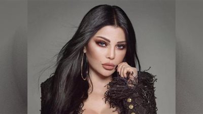 هيفاء وهبى تبدأ بروفات حفلها في العلمين غدا