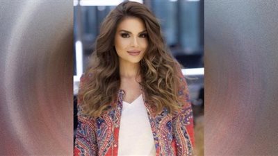 هيلدا خليفة تسحب البساط من ملكات جمال لبنان