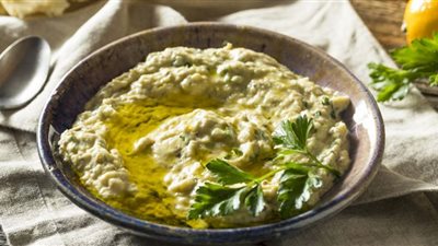 حضري سلطة بابا غنوج من دون طحينة