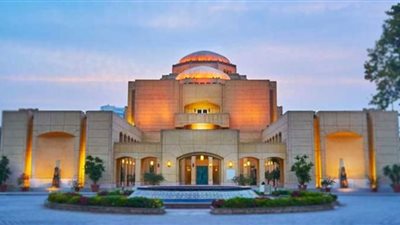 قائمة حفلات الكريسماس في الأوبرا