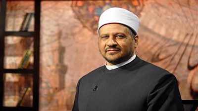 حكم تعمَّد نشر الخلل والإرجاف للوطن عن طريق الكذب والخداع