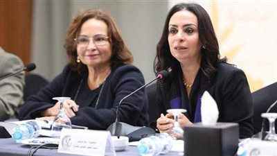 حرمان من مزاولة المهنة وغلق المنشأة».. عقوبة ختان الإناث