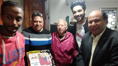 فرقة المصريين تحتفل بعيد ميلادها الـ45 بحضور هاني شنودة