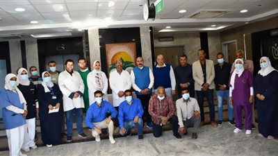 محافظ أسوان يتفقد مستشفيات الرمد والمسلة للحميات