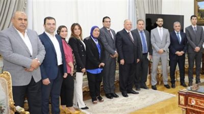محافظ القاهرة يعتمد النتائج النهائية للمشروعات الخضراء الذكية