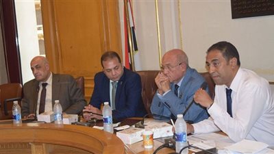 مباحثات بنكية جديدة لدعم الخدمات التجارية والمجتمعية