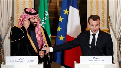 الرئيس الفرنسي يستقبل ولي العهد السعودي في باريس