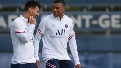 مبابي وميسي في قائمة باريس سان جيرمان لمواجهة نيس بالدوري الفرنسي