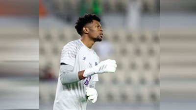 الأهلي السعودي يحسم موقفه من رحيل الربيعي