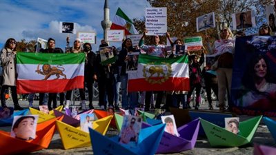 أستراليا تفرض عقوبات ضخمة ضد إيران