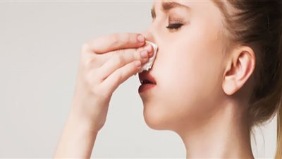 5 خطوات لإيقاف نزيف الأنف