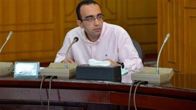 نائب محافظ الاسماعيليه يتابع مع اعضاء لجنه استرداد اراضي الدوله موقف التقنين بالمحافظه