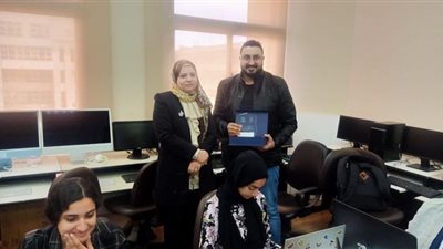 إسلام علاء الدين يؤكد حدوث انخفاض عام في فرص التوظيف التقليدية حتى عام 2029