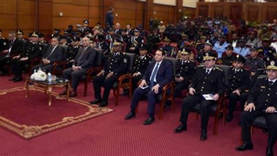 الشرطة تحتفل بتخريج دورات تدريبية للأفارقة