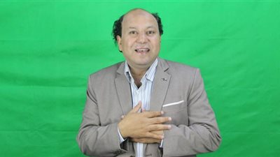 دويتو يحمل أفكارًا جديدة .. أحمد الشوكي يطرح 7 قصائد لمطربي الأوبرا