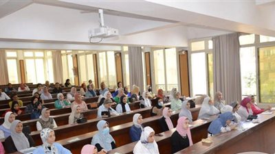 انتظام الدراسة بجامعة طنطا في أول أيام العام الدراسي الجديد