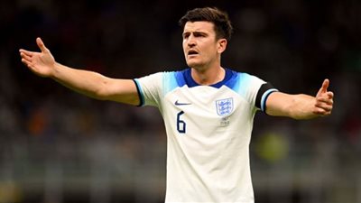 مدافع منتخب إنجلترا ينتقد حكم مباراة فرنسا بعد توديع المونديال