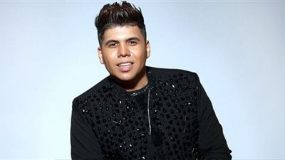 عمر كمال يصل إلى مقر الموسيقيين للتحقيق