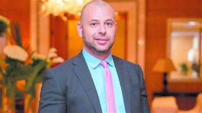 رئيس البورصة يعقد لقاءات ثنائية مع بورصات عربية وأجنبية لبحث التعاون المشترك