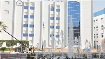 خبير عالمي في أمراض الكلى بالمجمع الطبى للقوات المسلحة