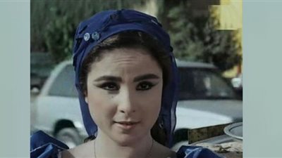 حنان شوقي تُقبّل يد زوجها يوميًا قبل النوم (شاهد)