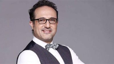 شريف مدكور للكينج محمد منير.. طاير من الفرحة لكلامك الحلو ليا