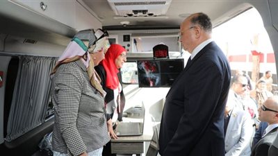 محافظ القاهرة : جميع العاملين بمراكز إصدار التراخيص تلقوا تدريبًا مكثفًا على المنظومة الجديدة