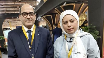 خبير: الاستثمار في الذهب ملاذ آمن مع انخفاض قيمة العملة