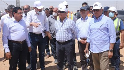 تدشين الخط الأول لمشروع القطار الكهربائي السريع 7 نوفمبر