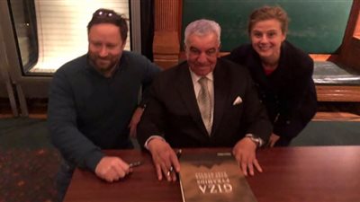 زاهي حواس يروج للسياحة المصرية فى السويد