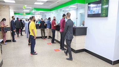 إقبال كبير في مكاتب البريد لشراء كراسات شروط سكن كل المصريين 3
