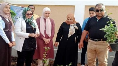 رئيس مدينة السنطه بالغربية تتابع سير الدراسة بمختلف المراحل التعليمية