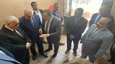 وزير التربية والتعليم يتفقد مدرسة المعتمدية الإعدادية بنات